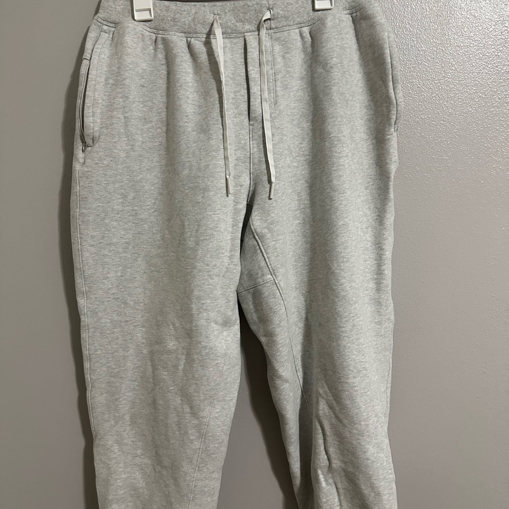 Lululemon Athletica Light Gray Men's Joggers